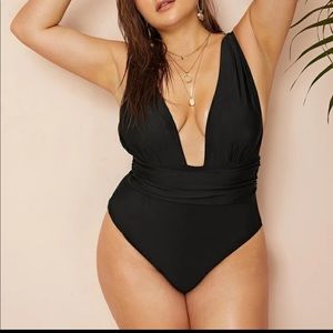 Plus Ruched Plunging Swimwear